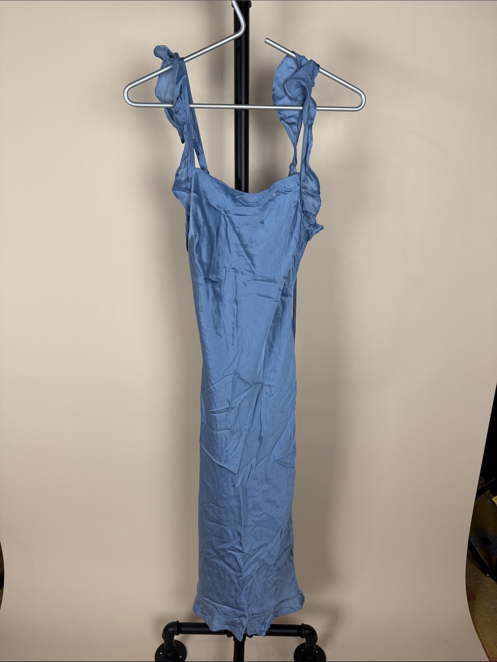 ASTR The Label Blue Tie-Strap Slip Dress